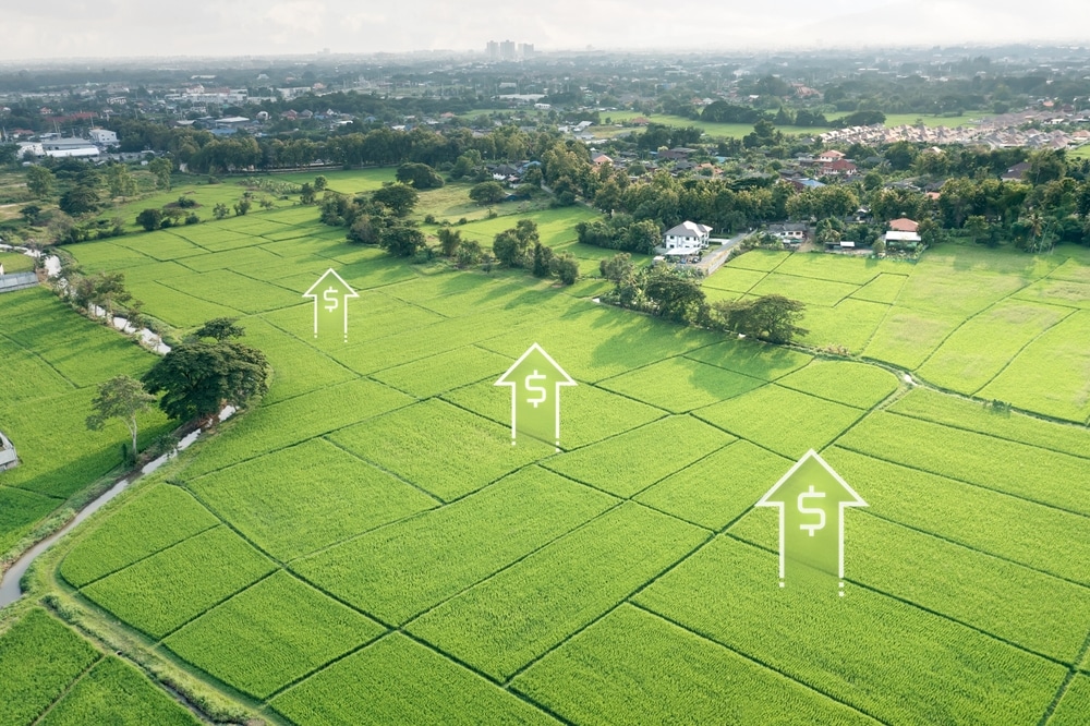 Land,Value,In,Aerial,View,Consist,Of,Landscape,,Green,Field,